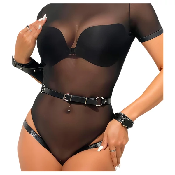 Adalet Jimena - vegán bőr hám bilincsekkel (fekete)